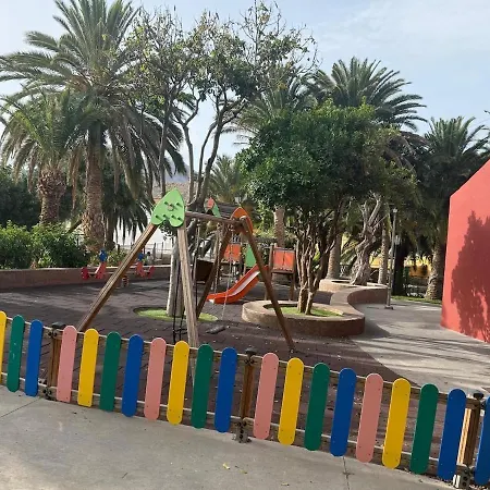 Casa De Mis Padres *