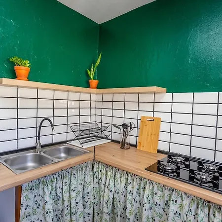 Casa De Mis Padres